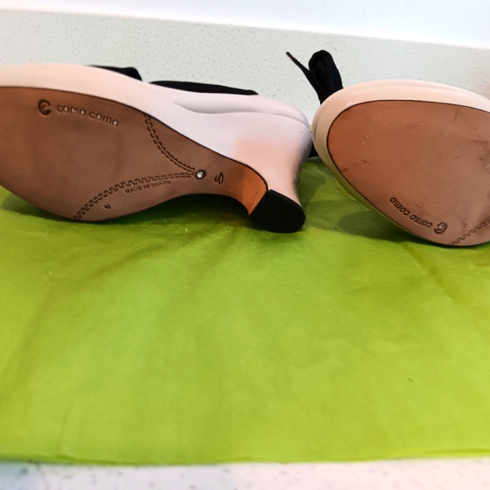 Corso Como Heels - Picture 2 of 4